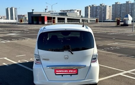 Honda Freed I, 2012 год, 1 150 000 рублей, 15 фотография