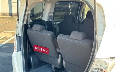 Honda Freed I, 2012 год, 1 150 000 рублей, 26 фотография