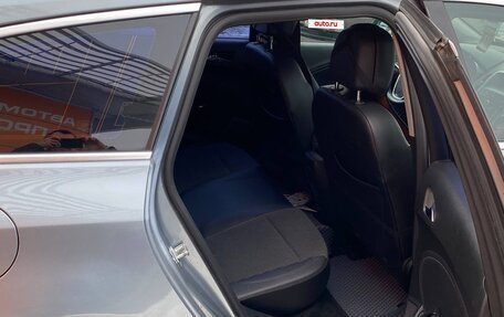 Opel Astra J, 2011 год, 831 000 рублей, 11 фотография