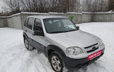 Chevrolet Niva I рестайлинг, 2012 год, 369 000 рублей, 8 фотография
