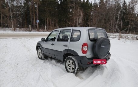 Chevrolet Niva I рестайлинг, 2012 год, 369 000 рублей, 5 фотография