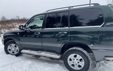 Toyota Land Cruiser 100 рестайлинг 2, 1998 год, 2 390 000 рублей, 5 фотография