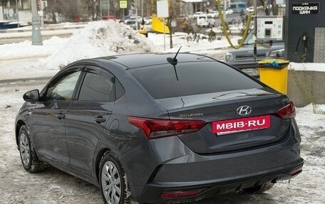Hyundai Solaris II рестайлинг, 2021 год, 1 600 000 рублей, 4 фотография