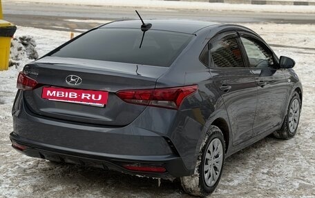 Hyundai Solaris II рестайлинг, 2021 год, 1 600 000 рублей, 3 фотография