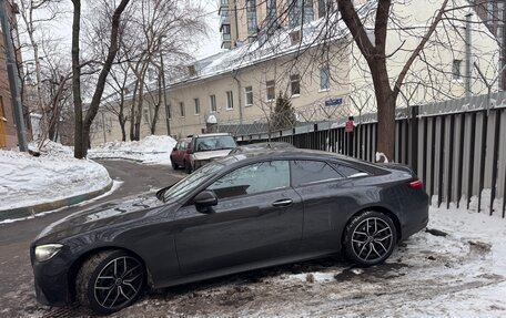 Mercedes-Benz E-Класс, 2020 год, 4 900 000 рублей, 3 фотография