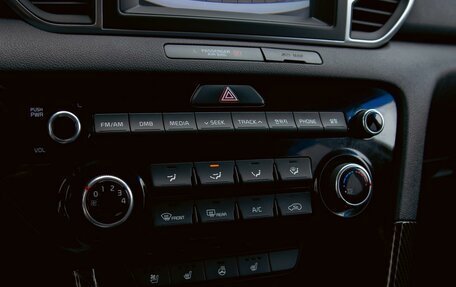 KIA Sportage IV рестайлинг, 2018 год, 2 085 000 рублей, 15 фотография