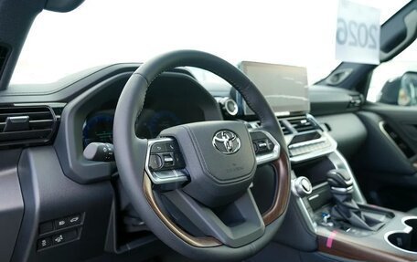 Toyota Land Cruiser, 2026 год, 12 200 000 рублей, 11 фотография