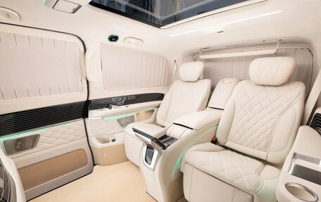 Mercedes-Benz V-Класс, 2025 год, 39 970 000 рублей, 2 фотография