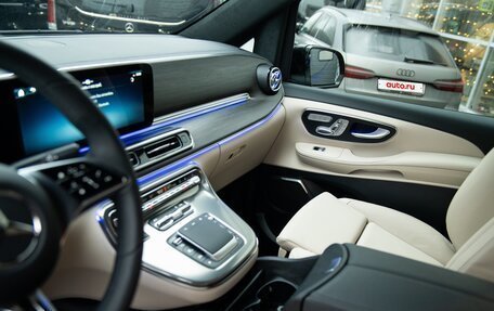 Mercedes-Benz V-Класс, 2025 год, 39 970 000 рублей, 15 фотография