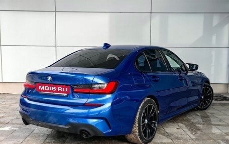 BMW 3 серия, 2019 год, 4 790 000 рублей, 2 фотография