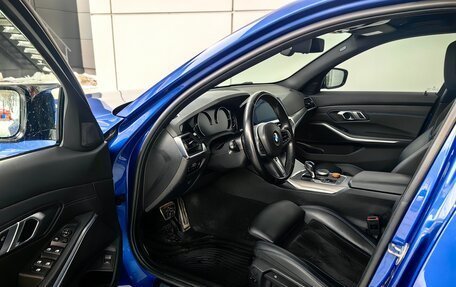 BMW 3 серия, 2019 год, 4 790 000 рублей, 13 фотография