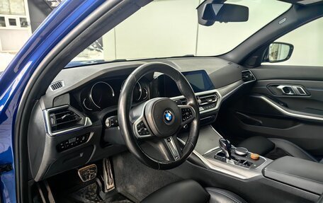 BMW 3 серия, 2019 год, 4 790 000 рублей, 15 фотография