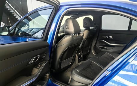 BMW 3 серия, 2019 год, 4 790 000 рублей, 17 фотография