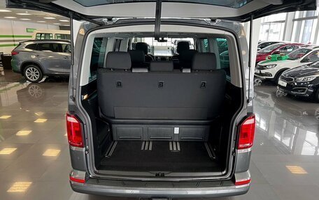 Volkswagen Multivan T6 рестайлинг, 2019 год, 3 995 000 рублей, 7 фотография