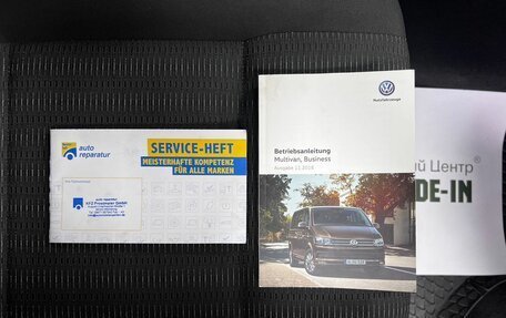 Volkswagen Multivan T6 рестайлинг, 2019 год, 3 995 000 рублей, 22 фотография