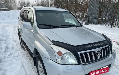 Toyota Land Cruiser Prado 120 рестайлинг, 2007 год, 1 800 000 рублей, 11 фотография