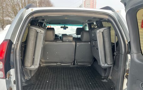Toyota Land Cruiser Prado 120 рестайлинг, 2007 год, 1 800 000 рублей, 19 фотография