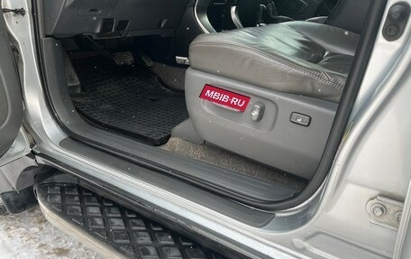 Toyota Land Cruiser Prado 120 рестайлинг, 2007 год, 1 800 000 рублей, 29 фотография