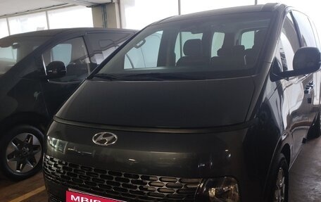 Hyundai Staria, 2023 год, 4 898 000 рублей, 12 фотография