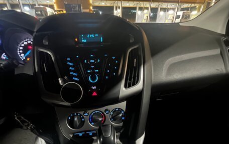 Ford Focus III, 2014 год, 700 000 рублей, 2 фотография