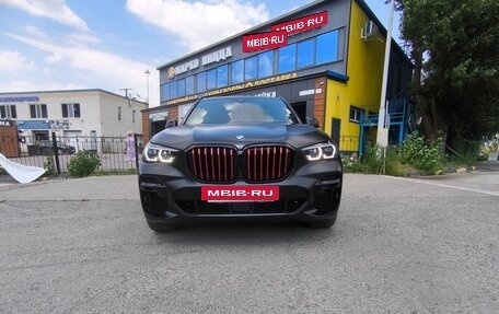 BMW X5, 2021 год, 10 490 000 рублей, 2 фотография