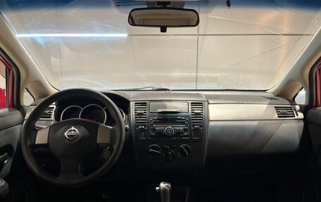 Nissan Tiida, 2010 год, 597 000 рублей, 11 фотография