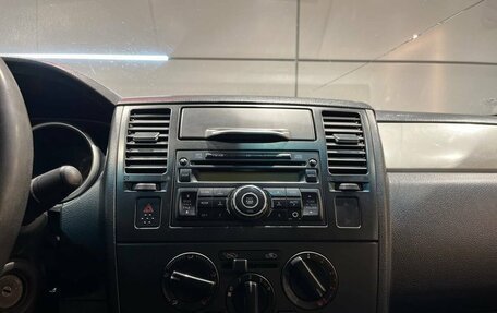 Nissan Tiida, 2010 год, 597 000 рублей, 15 фотография