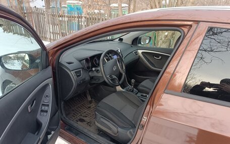 Hyundai i30 II рестайлинг, 2013 год, 850 000 рублей, 6 фотография