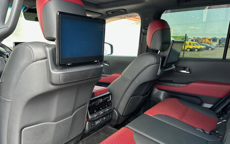 Toyota Land Cruiser, 2023 год, 9 050 000 рублей, 15 фотография