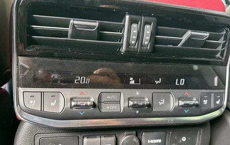 Toyota Land Cruiser, 2023 год, 9 050 000 рублей, 14 фотография