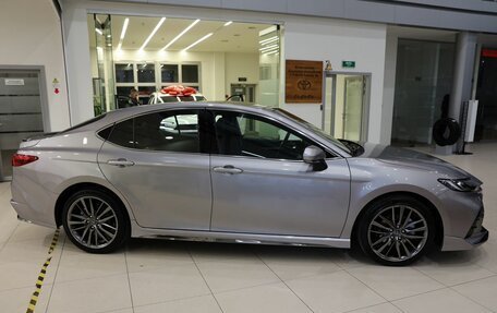 Toyota Camry, 2025 год, 4 800 000 рублей, 4 фотография