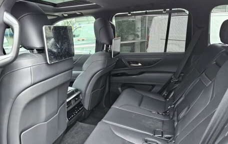 Lexus LX, 2023 год, 11 400 000 рублей, 9 фотография