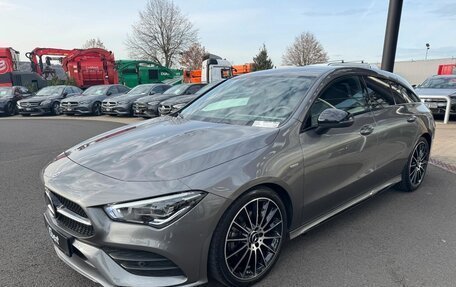 Mercedes-Benz CLA, 2023 год, 3 530 000 рублей, 2 фотография