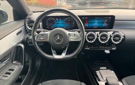 Mercedes-Benz CLA, 2023 год, 3 530 000 рублей, 11 фотография