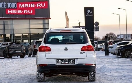 Volkswagen Tiguan I, 2015 год, 1 325 000 рублей, 5 фотография
