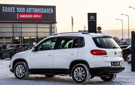 Volkswagen Tiguan I, 2015 год, 1 325 000 рублей, 4 фотография