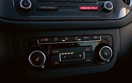 Volkswagen Tiguan I, 2015 год, 1 325 000 рублей, 15 фотография