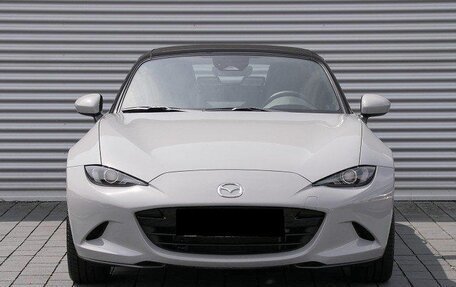 Mazda MX-5, 2023 год, 3 330 000 рублей, 2 фотография