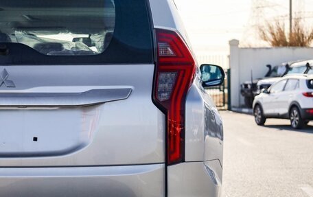 Mitsubishi Pajero Sport III рестайлинг, 2025 год, 4 250 000 рублей, 9 фотография