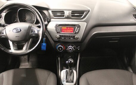 KIA Rio III рестайлинг, 2014 год, 1 050 000 рублей, 20 фотография