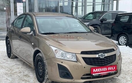 Chevrolet Cruze II, 2013 год, 450 000 рублей, 4 фотография