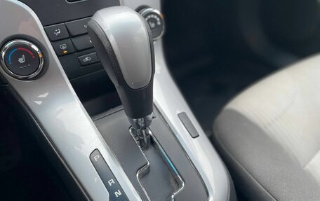 Chevrolet Cruze II, 2013 год, 450 000 рублей, 17 фотография