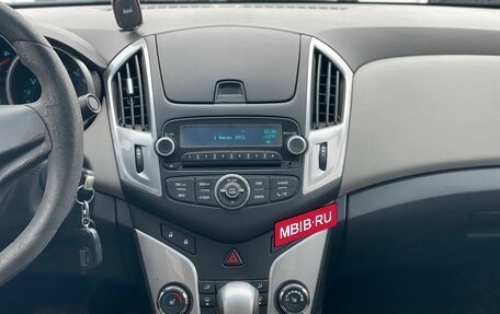 Chevrolet Cruze II, 2013 год, 450 000 рублей, 18 фотография