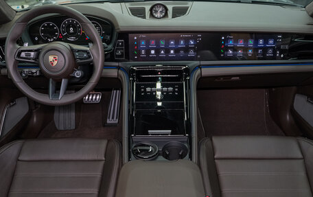 Porsche Panamera, 2025 год, 30 432 500 рублей, 12 фотография