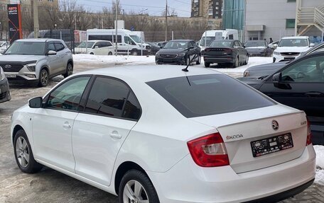 Skoda Rapid I, 2015 год, 1 144 000 рублей, 4 фотография