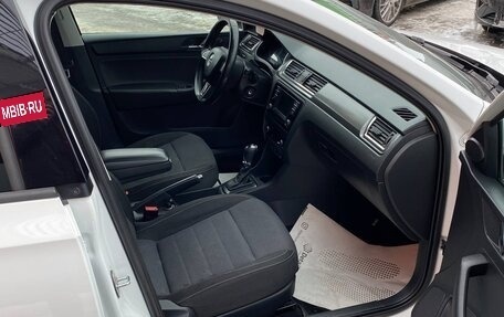 Skoda Rapid I, 2015 год, 1 144 000 рублей, 12 фотография