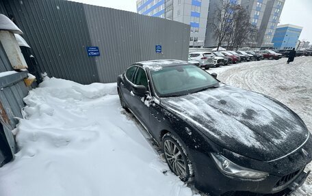 Maserati Ghibli, 2013 год, 1 700 000 рублей, 3 фотография
