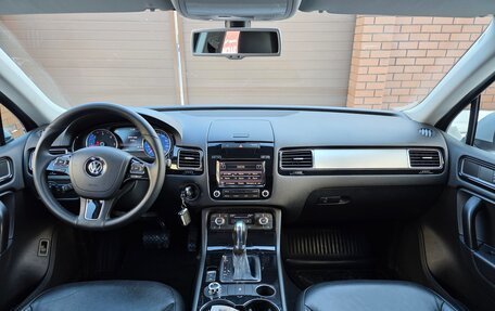 Volkswagen Touareg III, 2013 год, 1 750 000 рублей, 13 фотография