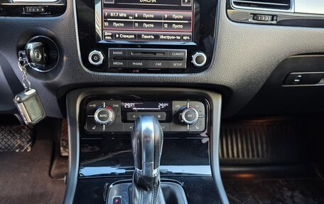 Volkswagen Touareg III, 2013 год, 1 750 000 рублей, 9 фотография