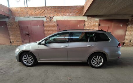 Volkswagen Golf VII, 2018 год, 1 870 000 рублей, 8 фотография